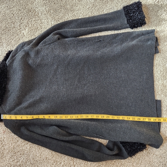 Kathy Ireland Charcoal and Black Women's Cardigan - Picture 6 of 7